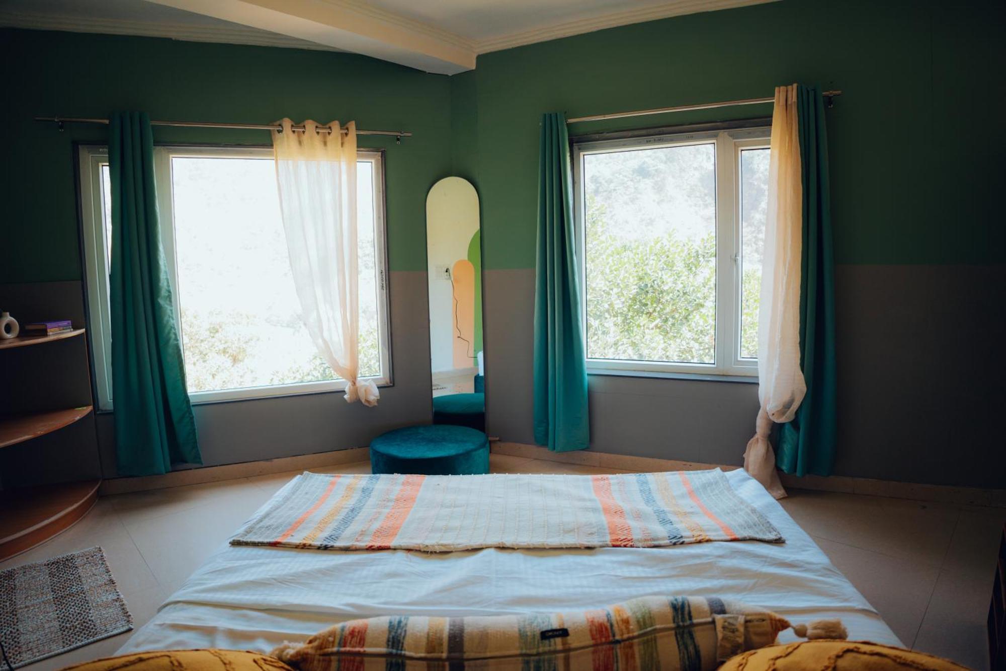 Art Bliss Hostel Rishīkesh Esterno foto