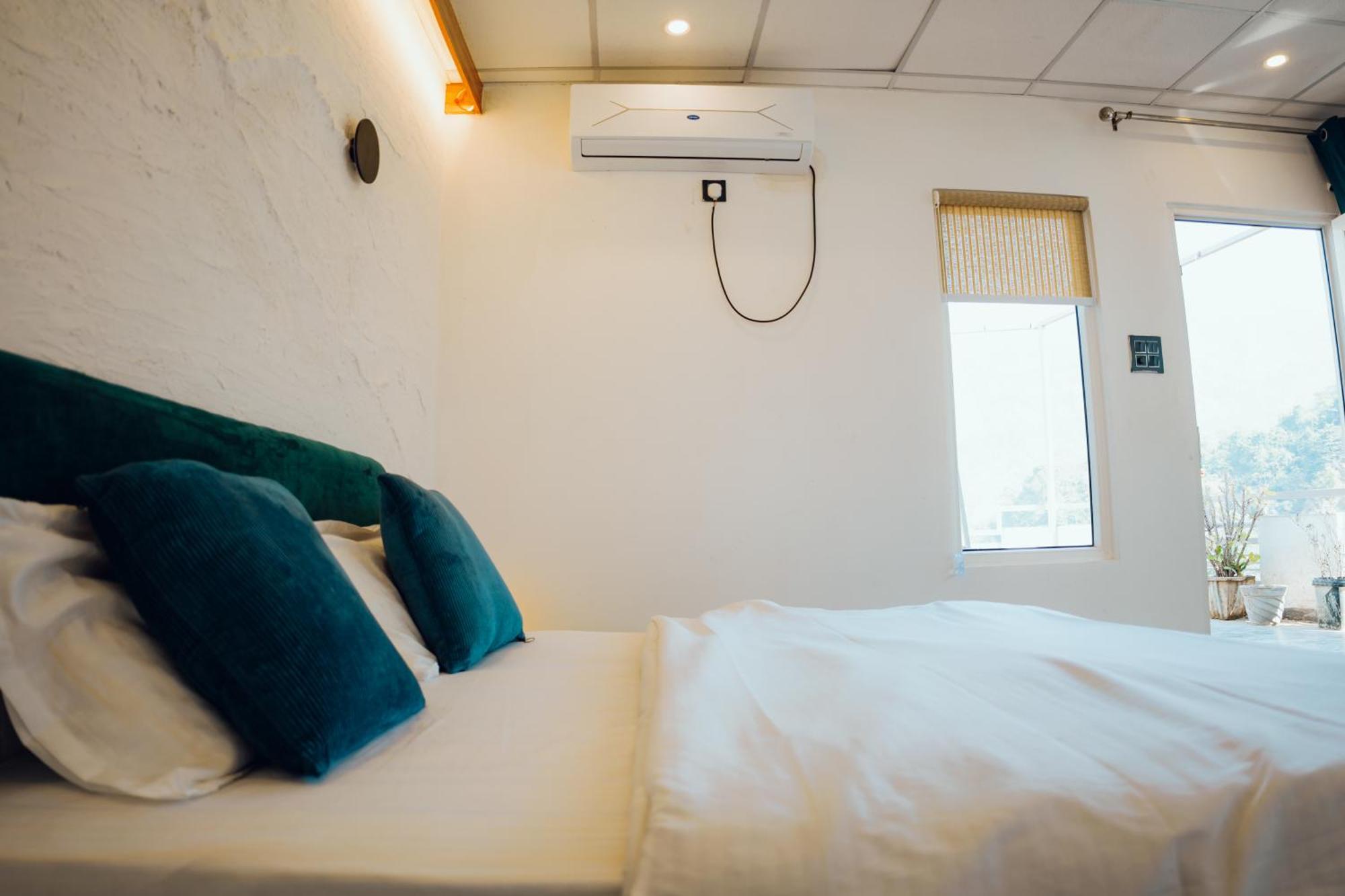 Art Bliss Hostel Rishīkesh Esterno foto