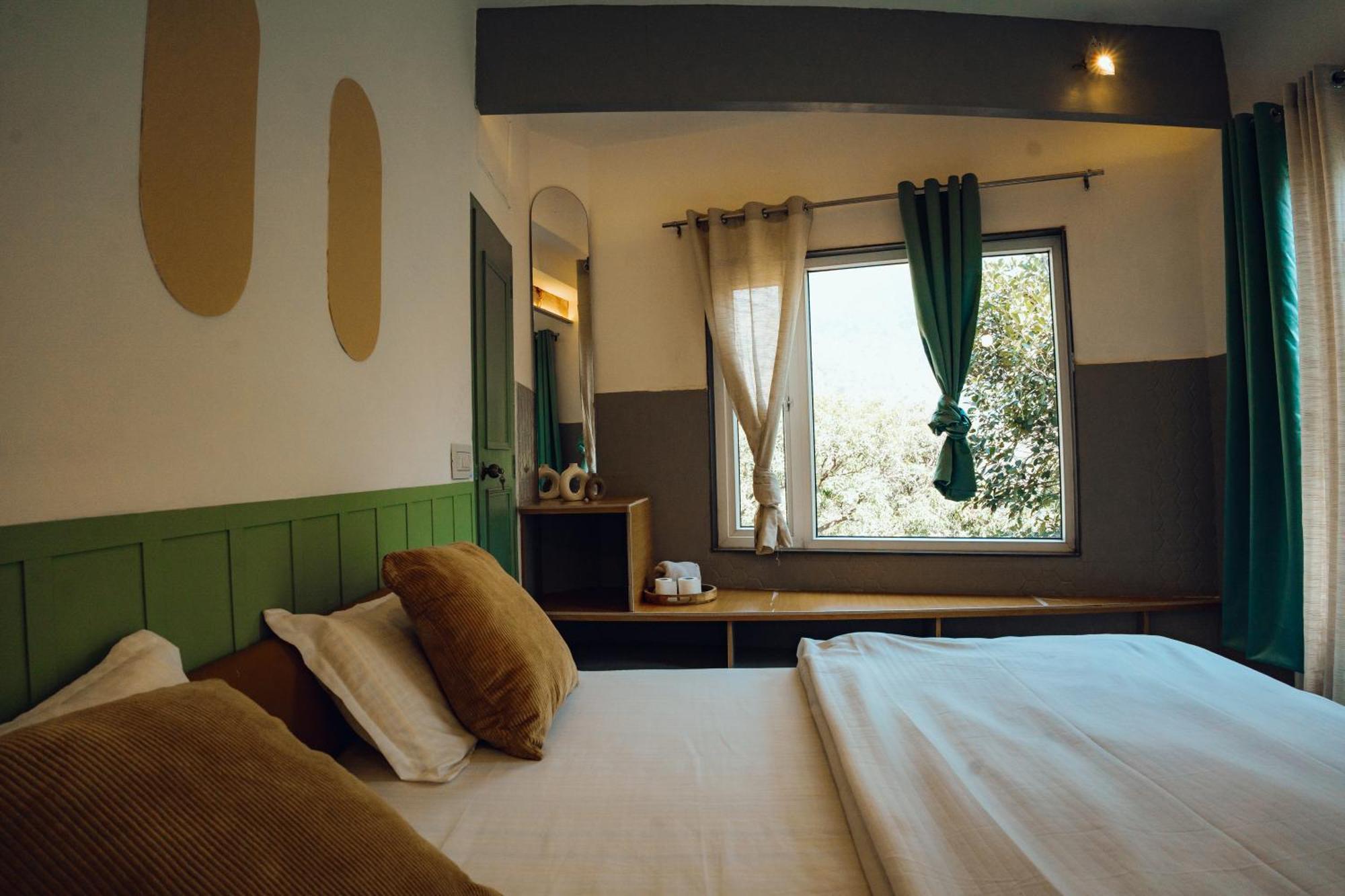 Art Bliss Hostel Rishīkesh Esterno foto
